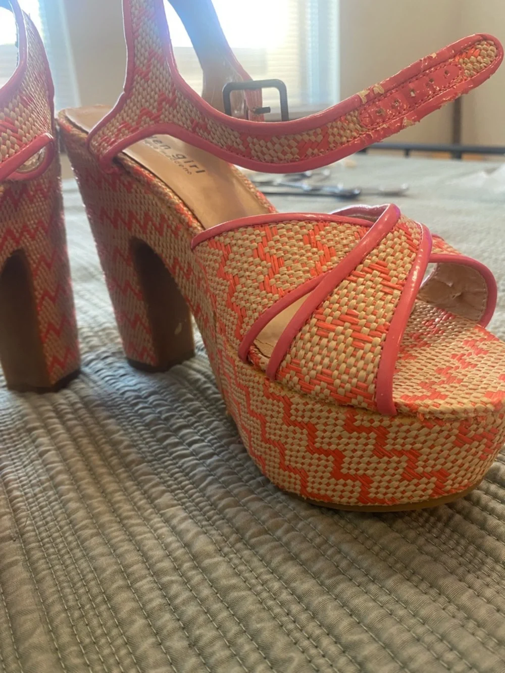 Madden Girl Coral Pink Woven Platform Sandals - Picture 3 of 7